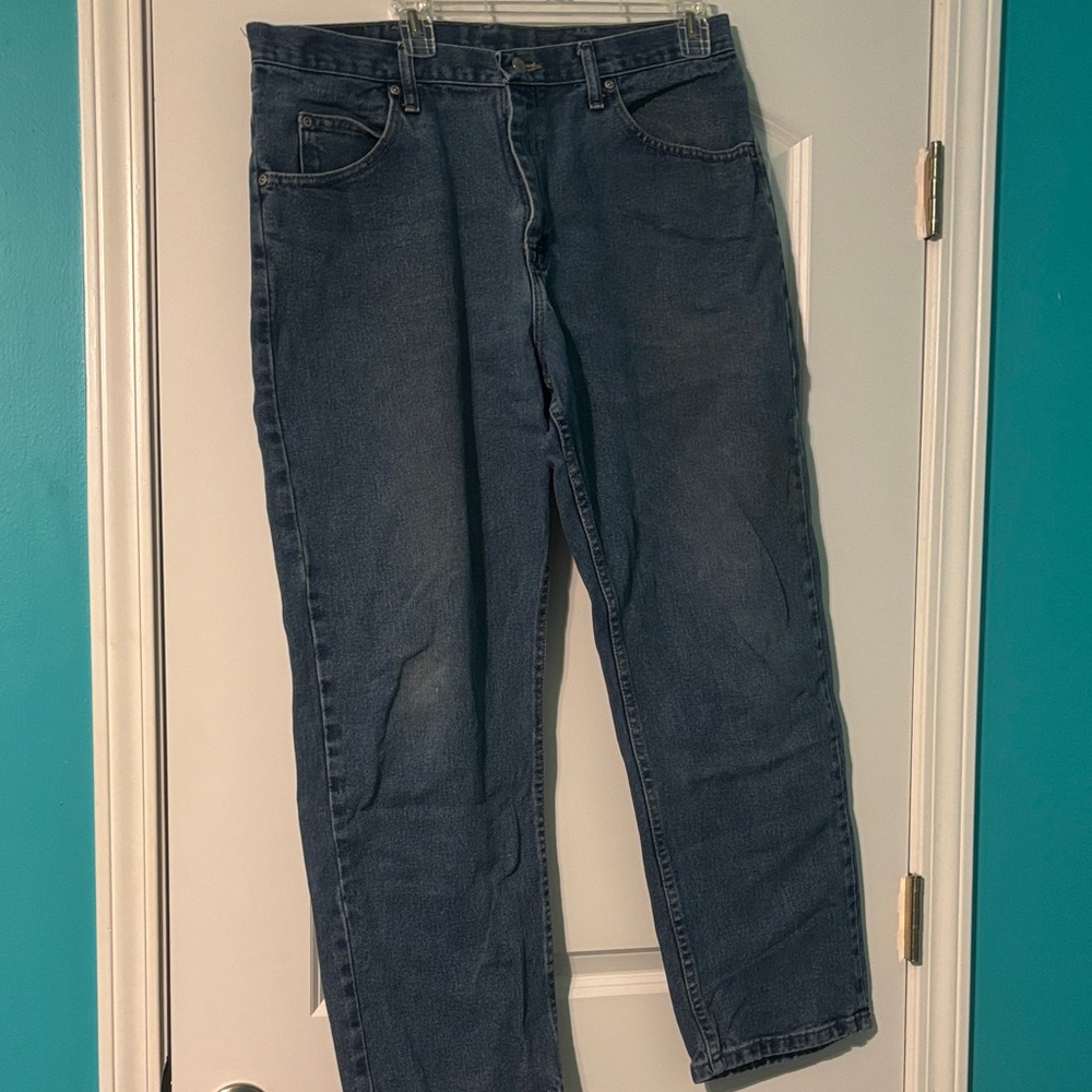 Vintage Wrangler Men's Relaxed Fit Denim Jeans